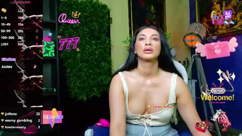 Snapshot of nicollepalmer chatting on 06.24.26 Nicolle online show from 06.24.26