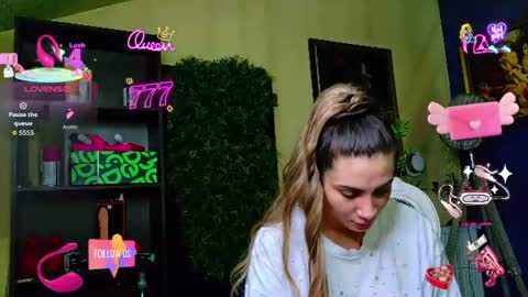 Snapshot of nicollepalmer chatting on 07.01.26 Nicolle online show from 07.01.26