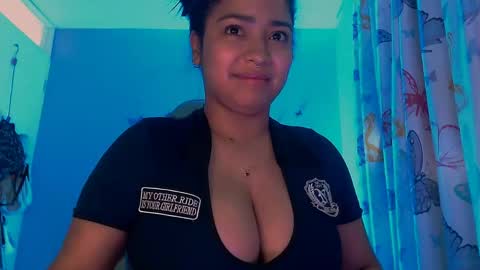 Nicolle Miley online show from 03.23.26