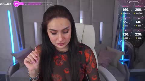 Snapshot of nicolnightt chatting on 11.11.25 Nicole online show from 11.11.25