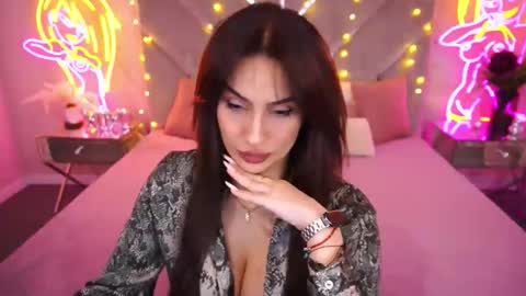Snapshot of nicolnightt chatting on 04.27.26 Nicole online show from 04.27.26