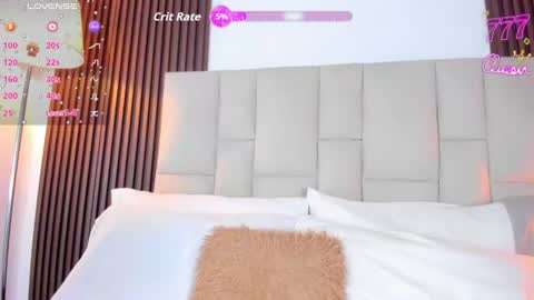 Snapshot of nicolqueen_ chatting on 06.27.26 NICOL online show from 06.27.26