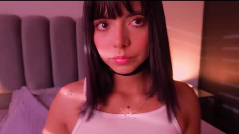 NicolRoss online show from 12.13.25