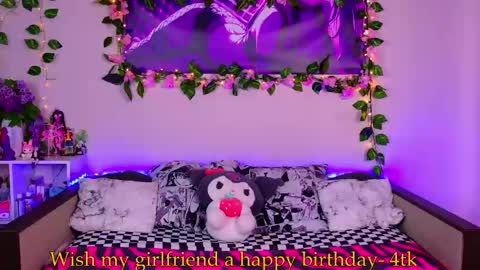 Snapshot of night_angell chatting on 04.24.26 Night angel online show from 04.24.26