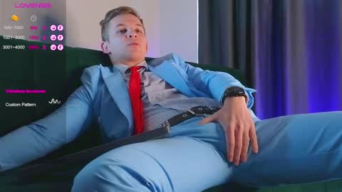 Snapshot of night_wwwolf chatting on 12.27.24 Jameson online show from 12.27.24