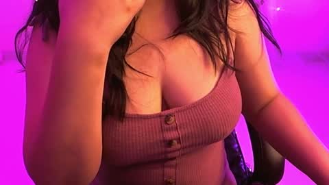 Snapshot of nightqueen107446 chatting on 03.12.25 nightqueen107446 online show from 03.12.25