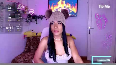 Nicolle Bustamante online show from 03.21.26
