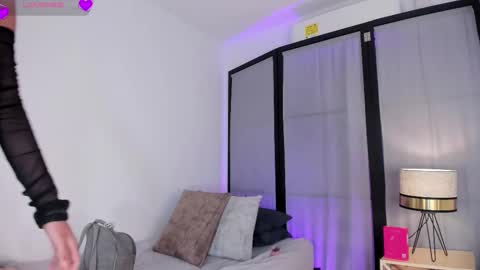 Niicole online show from 01.17.26