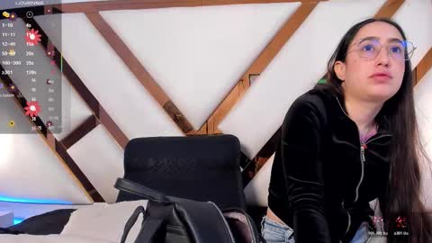 Nicolle  online show from 03.15.26