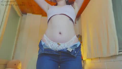 Snapshot of niilaa chatting on 02.25.25 of Nylasweet online show from 02.25.25