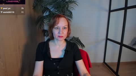 Snapshot of nika_gentle chatting on 01.22.25 Nika online show from 01.22.25