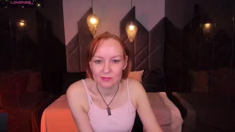 Snapshot of nika_gentle chatting on 02.25.25 Nika online show from 02.25.25