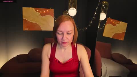 Snapshot of nika_gentle chatting on 03.04.25 Nika online show from 03.04.25