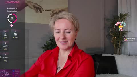 Snapshot of nika_smit chatting on 02.09.25 Nika online show from 02.09.25