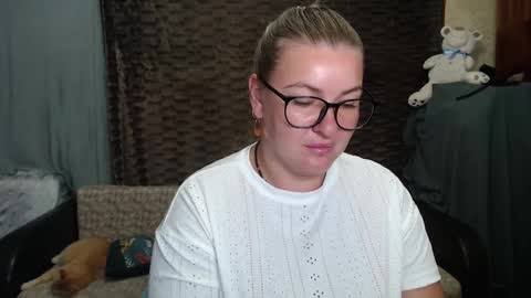 Nika online show from 09.08.25