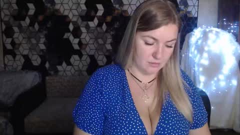 Nika online show from 11.28.25