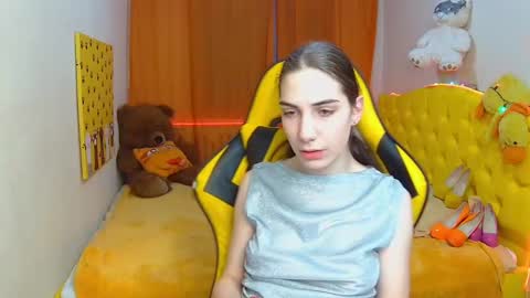 nikastarkk online show from 02.10.25