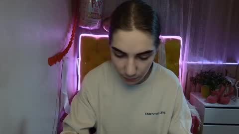 nikastarkk online show from 03.07.25