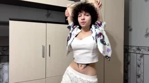 Snapshot of nikatyan chatting on 05.21.26 Hello there im Nika Im new here Lets have fun online show from 05.21.26