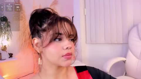 NIKA online show from 10.28.25