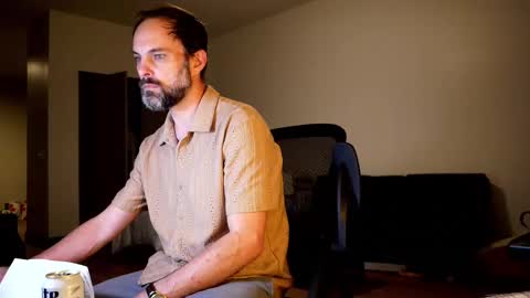 Snapshot of nikejude56 chatting on 09.25.25 Nike Jude online show from 09.25.25