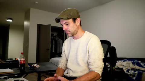 Snapshot of nikejude56 chatting on 10.02.25 Nike Jude online show from 10.02.25