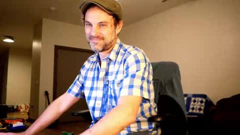 Snapshot of nikejude56 chatting on 10.09.25 Nike Jude online show from 10.09.25