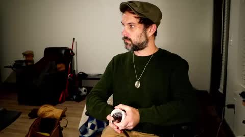 Snapshot of nikejude56 chatting on 10.28.25 Nike Jude online show from 10.28.25