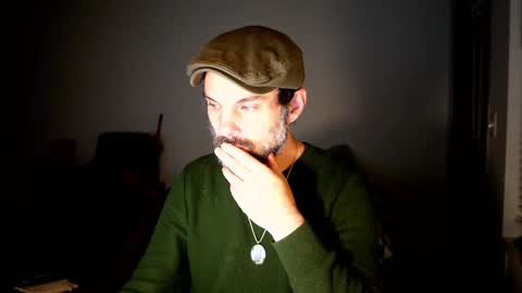 Snapshot of nikejude56 chatting on 10.29.25 Nike Jude online show from 10.29.25