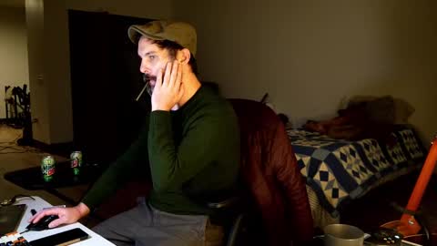 Snapshot of nikejude56 chatting on 11.04.25 Nike Jude online show from 11.04.25