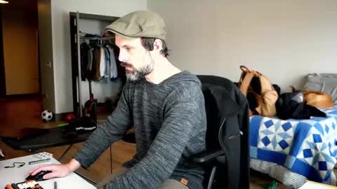 Snapshot of nikejude56 chatting on 12.02.25 Nike Jude online show from 12.02.25