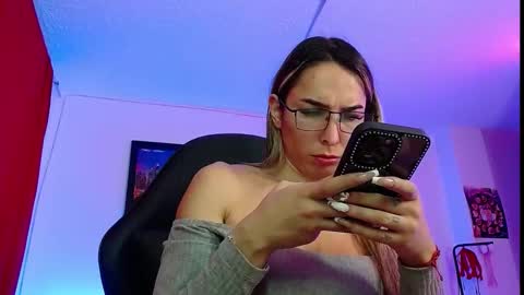  Natalia online show from 10.21.25