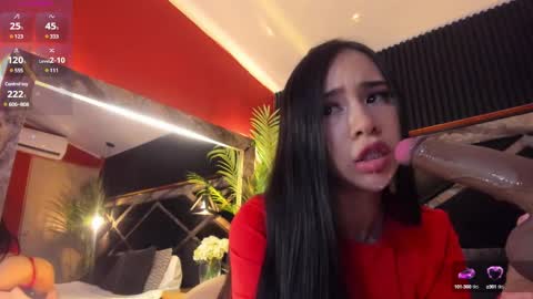 nikii_white online show from 01.11.25