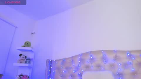 Snapshot of nikiibrooks chatting on 12.05.24 Niikii online show from 12.05.24