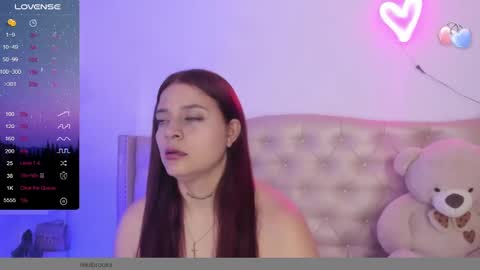 Snapshot of nikiibrooks chatting on 02.24.25 Niikii online show from 02.24.25