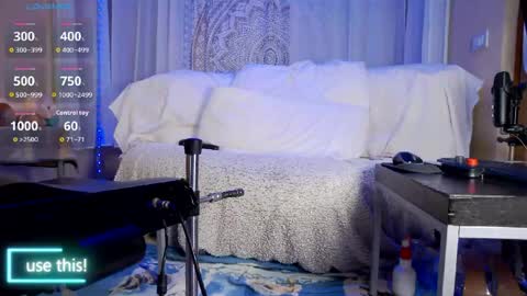 Snapshot of nikitasunrise chatting on 04.28.26 nikitasunrise online show from 04.28.26