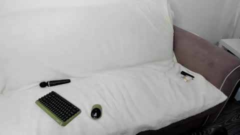 Snapshot of nikki000cool chatting on 02.02.25 Veronika online show from 02.02.25