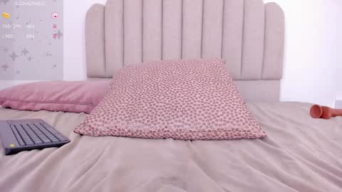 NIkki Angel online show from 01.26.25