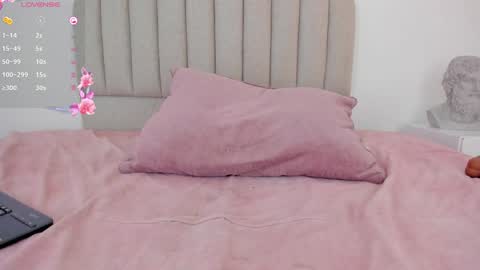 NIkki Angel online show from 02.09.25