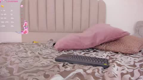 NIkki Angel online show from 02.15.25