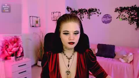 nikki_kiss_ online show from 07.08.26