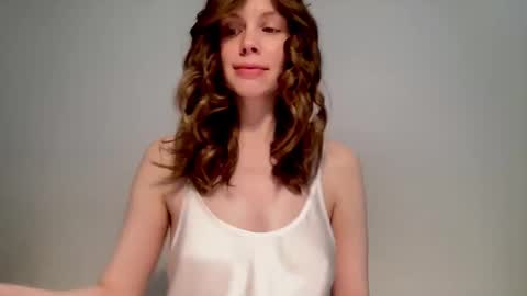 Snapshot of nikki_mi chatting on 03.08.25 Nikki online show from 03.08.25