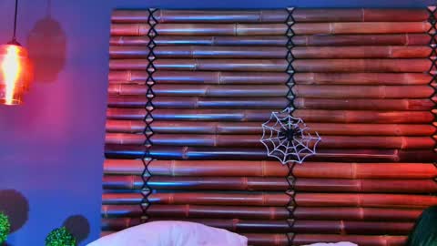 Nikki online show from 10.26.25