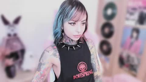 Nikki Ramone   online show from 02.03.26