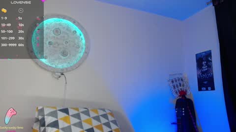 Nikky online show from 01.12.25