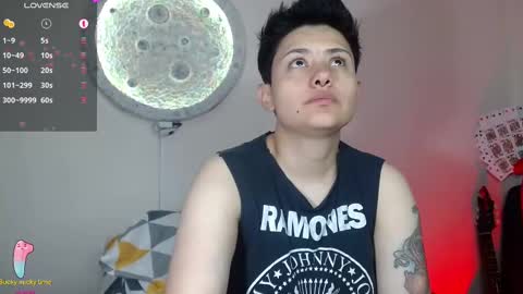 Nikky online show from 02.10.25