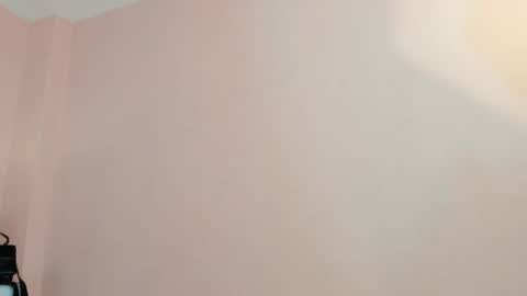 Y E S I online show from 03.12.26