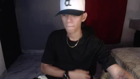 niklaus_wolf online show from 09.22.25