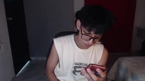 niklaus_wolf online show from 09.29.25