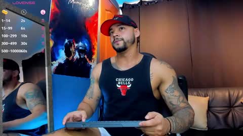 Nikola Hank online show from 12.28.24